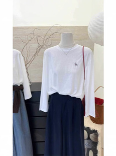 Minimalist and Able 2025 New Autumn Embroidered Pattern Thin Long-sleeved T-shirt Women's Casual Lazy Style Base Shirt Top
