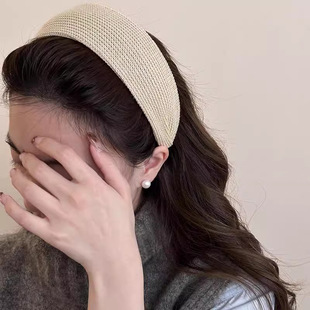 Autumn and winter wide-brimmed suede hairband women's 2024 new pressure hair shampoo hairpin high-end fashion foreign style headband hair accessories