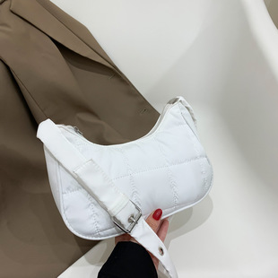 Underarm nylon cloth bag for women 2023 new fashion casual simple shoulder bag fashionable textured women's bag