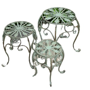 European-style retro three-round low flower stool outdoor garden Garden Garden Green rose rose pot balcony iron flower stand