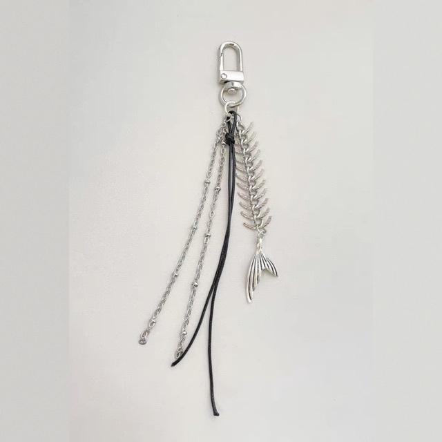Cyberpunk Fishbone Fishtail Black Rope Tassel Pendant Y2K Bag Mobile Phone Hanging Accessories Keychain Trendy Cool Niche