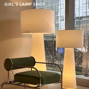 Girl's Lamp Shop Italian Shdow Fabric Floor Lamp Designer Model Room Exhibition Hall Decoration