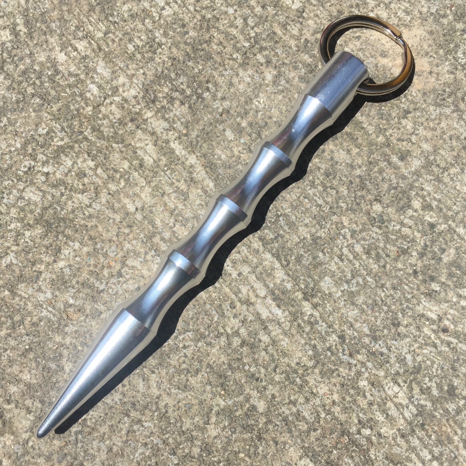 Women's Self Defense Wolf Stick Self Defense Cool Stick Key Stick Pen Shaped Stick Cuban Vine Tactical Pen Aluminum Pointed Cool Stick