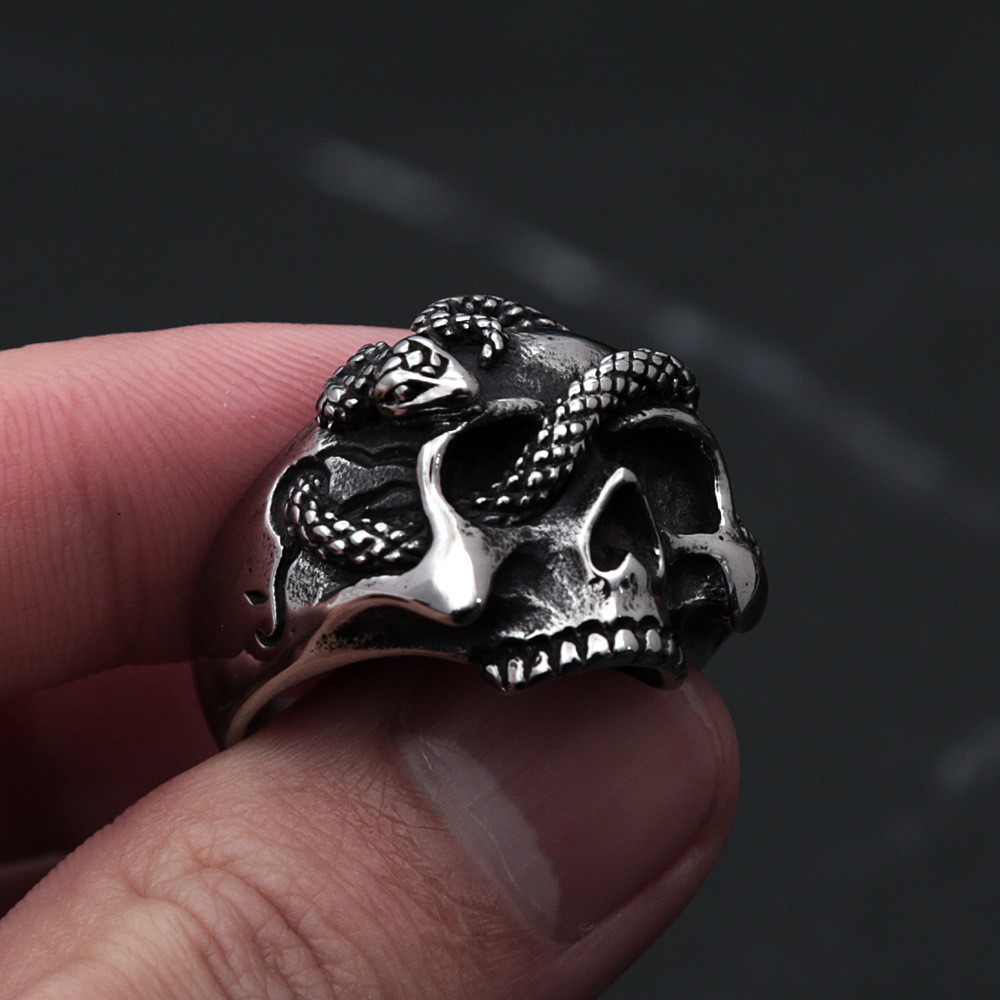 European and American Hip-Hop Snake Skull Ring Halloween Dark Style Trendy Jewelry Finger Ring Wholesale