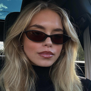 Fashion Oval Small Frame Sunglasses Women's European and American Ins Cat Eye Street Photoshoot Sunglasses Personalized Trendy Wear Sunglasses