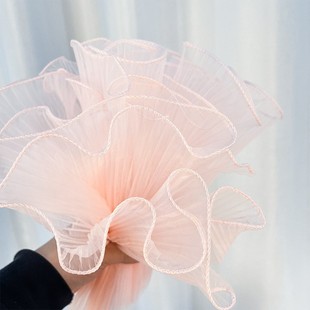 Wave yarn in stock wholesale wave yarn bouquet packaging lining flower wrapping paper flower shop floral gauze material
