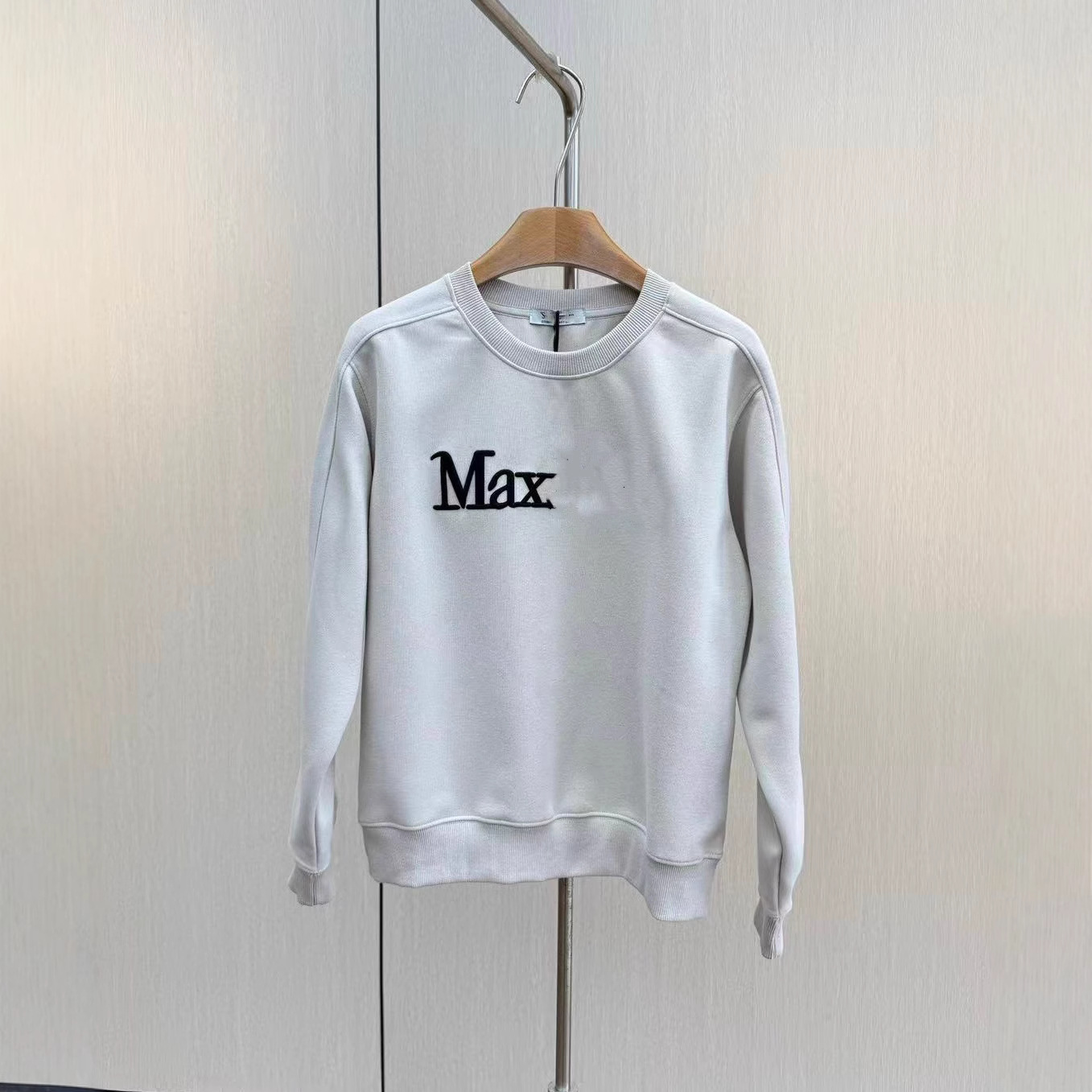 MAX 초가을 24 새로운 스타일 자수 라운드 넥 세련된 다용도 레터 스웨트 셔츠 여성 캐주얼 루즈 슬리밍 탑 트렌디
