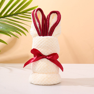 Gift with hand coral velvet bear towel opening activity small gift creative wedding return gift shop celebration wedding full moon
