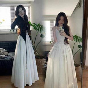 Early Autumn French Wear a Whole suit Women's First Love White Skirt 2025 New Design Chic Cardigan Two-Piece Set