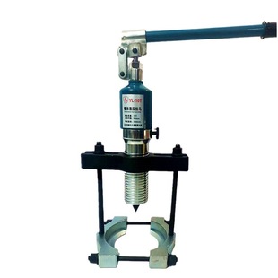 Integral multi-function card disc type hydraulic puller bearing pulley gear removal transverse longitudinal hydraulic puller