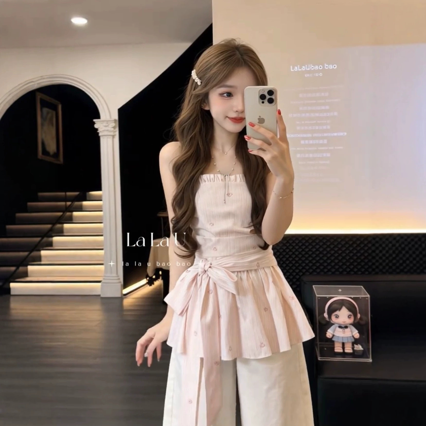 Pink Sweet Sleeveless Tube Top for Women in Summer with Bow Tie and Waist-Cinching Design, Pure and Alluring Style, Strapless Tank Top