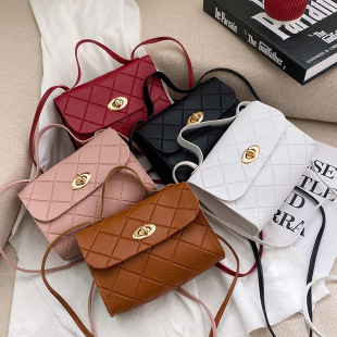 Foreign trade rhombus shoulder women's bag 2024 ladies Joker fashion simple slung hand small square bag in stock wholesale
