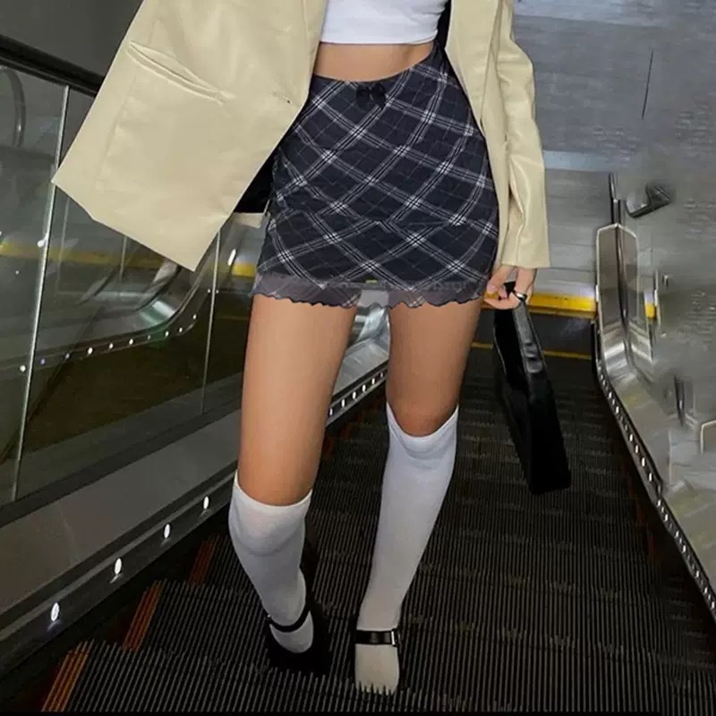 Cross-border hot girl style ruffled high-waisted short skirt, casual versatile slimming plaid bodycon skirt wholesale