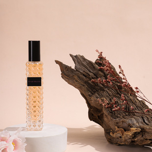 WARMKISS Мисс Приключения Мисс Длительный Духи Длительный женский свежий 30ml50ml Трансграничная оптовая продажа