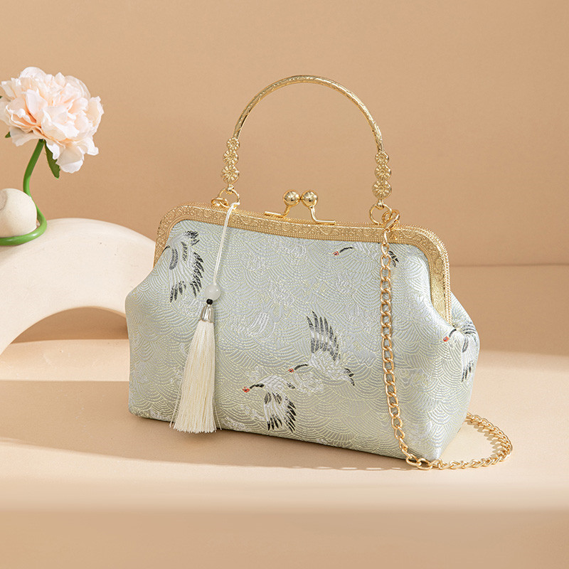 Traditional Chinese style niche cheongsam bag, fashionable, versatile, elegant Hanfu bag, shoulder bag, crossbody bag, pearl handbag, coin purse