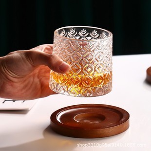 Net Red Creative Spin Cup Домашнее вино Виски Пивной бокал ins Ветер Водка распаковать и вращать стекло