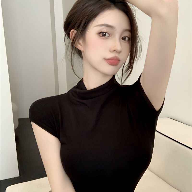 순수한 욕망 스타일 반 높은 칼라 짧은 소매 꽉 바지 셔츠 2025 여름 새로운 우아한 여성 티셔츠 블랙 탑