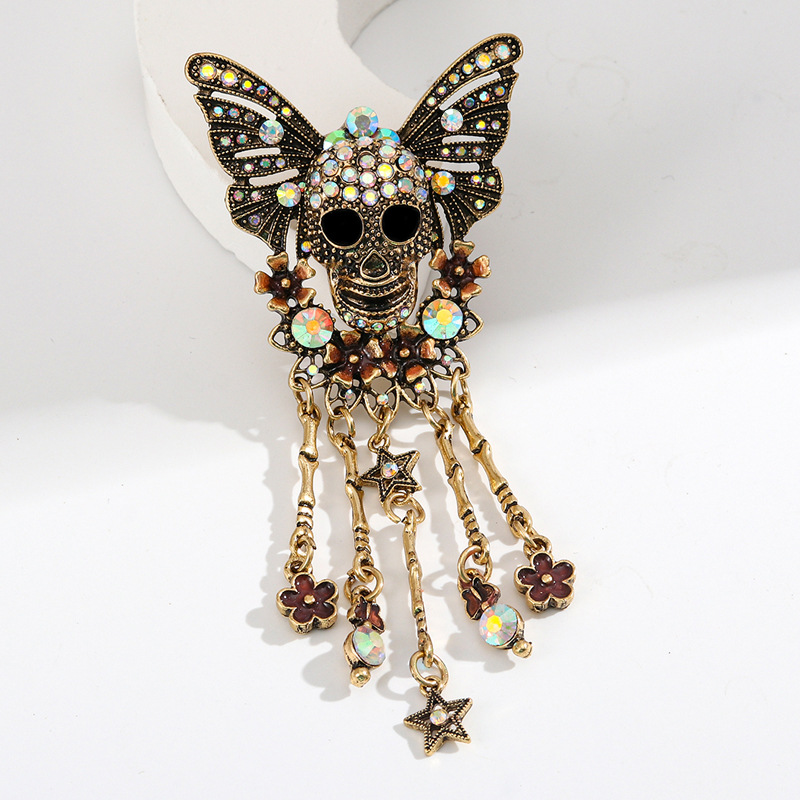 New Devil Dark Skull Tassel Brooch Vintage Horror Halloween Decoration Men's and Women's Accessories Middle Ancient Corsage