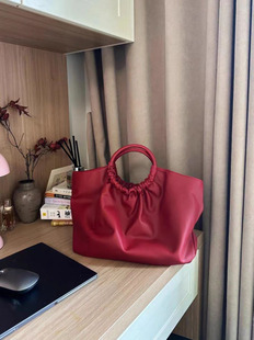 Korean Style Pleated Cloud Bag 2024 New Arrival Large Capacity Handbag Bridal Wedding Bag All-Match Single Shoulder Crossbody Bag