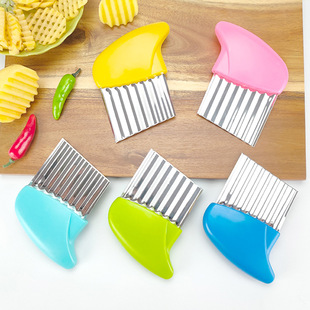 Factory wholesale stainless steel potato chips cutting potato wave knife kitchen gadget corrugated knife