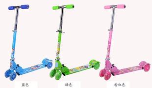 Factory Direct Flash with Light Scooter Kidsren's Scooter Full Iron Edge Four-wheel Scooter Export