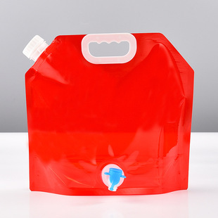 Travel outdoor portable folding water bag with valve with lift plastic portable thick large capacity water storage bag wholesale