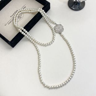 High-grade atmospheric rose pearl long necklace women's versatile high-end sweater chain autumn and winter simple necklace wholesale