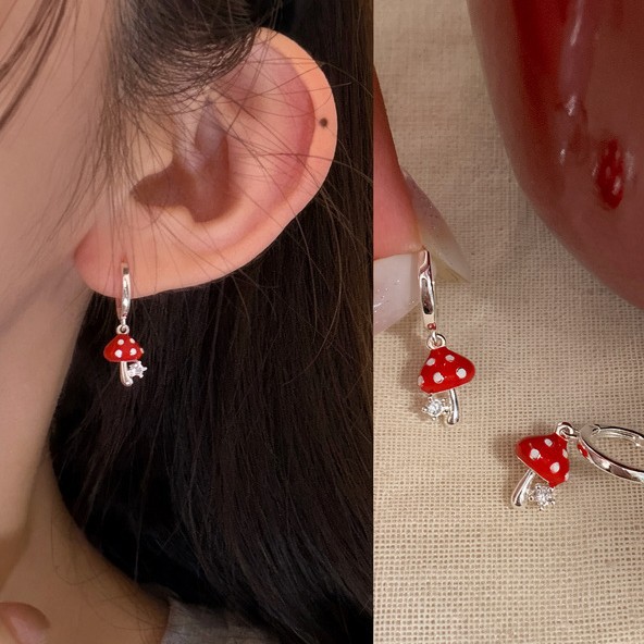 Fairy Tale Elves~Childlike Glazed Mushroom Earrings 2026 New Sweet Niche Earrings with a Whitening Effect and Stylish Design