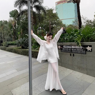 Lace Stitching Loose Long Sleeve Shirt Women's 2025 Spring New Polo Collar Design Vacation Style Coat Top