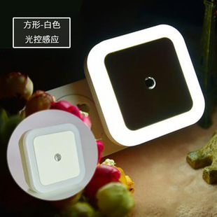 Cross-border light US regulations square round heart-shaped light control induction night light plug-in bedside bedroom feeding light baby LED light