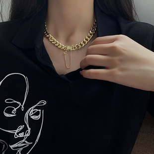 European and American Heavy Industry Retro Fashion Necklace Women's Fashion Personalized Internet Celebrity Hip Hop Necklace Exaggerated All-match Woolen Chain