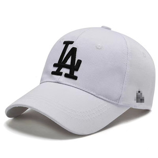 Baseball cap new outdoor fashion couples Joker embroidered cap men and women tide brand casual sunshade hat wholesale