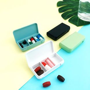 Wholesale portable medicine sub-packaged plastic box Japan travel portable storage small box mini three-compartment small medicine box
