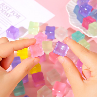 Acrylic luminous ice cubes handmade material jelly color DIY accessories spring small fragrant wind simulation ice grains