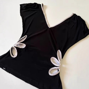 vintage Japanese Style Chic T-shirt Women's V-neck Slim Black High-end Top Ins