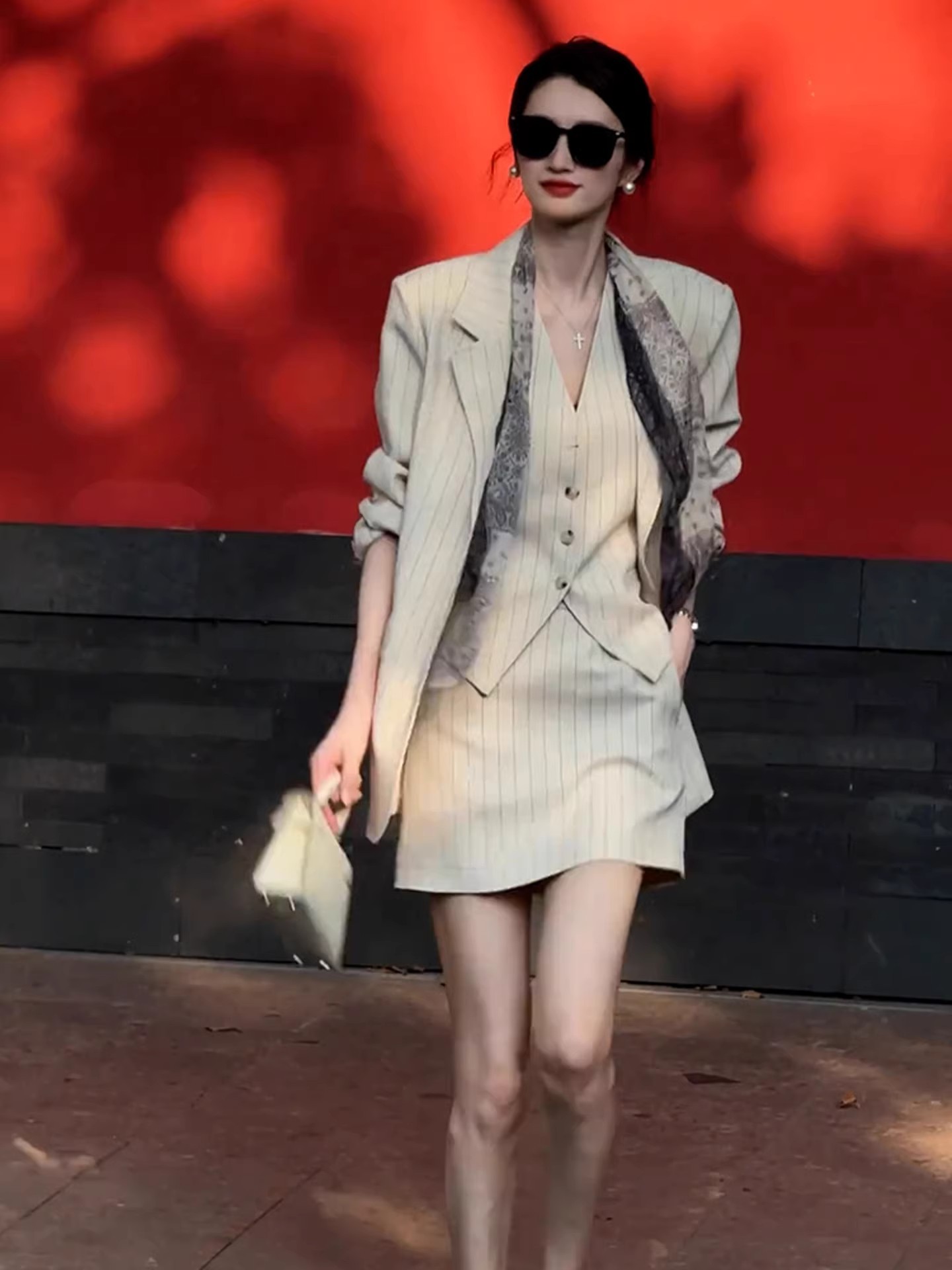 260102 Autumn Elegant and Stylish Striped Suit Dress Set for Important Occasions, Perfect for Socialites, with a Stunning and Classy Look
