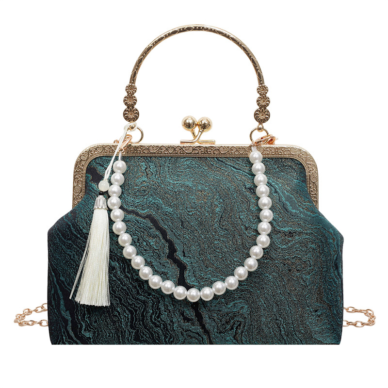 New women's cheongsam-style handbag, Chinese style embroidered bag, women's Chinese style handbag, crossbody bag, fashionable and casual chain bag.