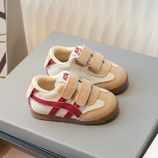 Children's casual shoes 2023 autumn and winter New girls' sports all-match board shoes lightweight non-slip boys' running shoes fashion