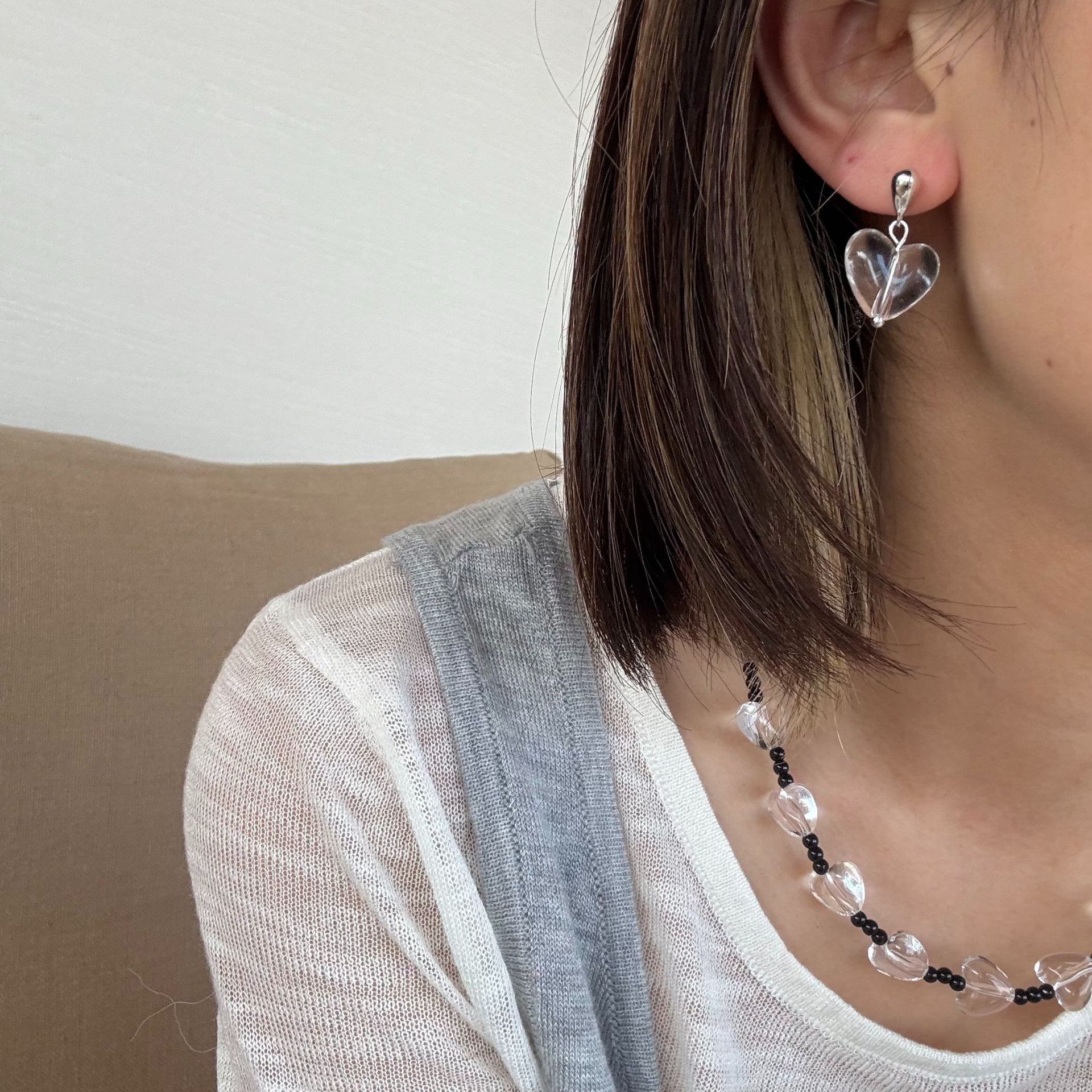 New irregular crystal gravel peach heart pendant necklace transparent small flower pendant love earrings necklace clavicle chain