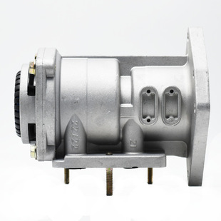 SMT relay valve 461315180 European heavy truck truck bus parts 1324763