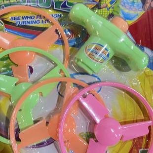 Children's gyro rotating cartoon new flying saucer bamboo dragonfly colorful handle gyro flying Sky 2 yuan department store wholesale