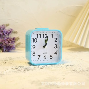 Factory direct creative students with children's clocks mute plastic quartz clock desktop small ornaments alarm clock 022
