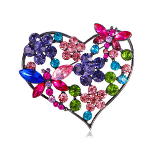 Europe and the United States cross-border fashion retro butterfly love brooch high-end temperament diamond flower corsage accessories pin wholesale