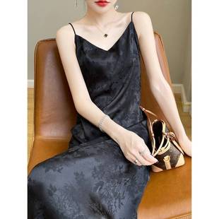 Spring and Summer Elegant French Style Sling dress Women's V-Neck Design Slimming A- Line Skirt Sexy Base Outer Wear Skirt Long Skirt