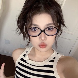 TR9070 glasses Homegirl Zhang Yuanying same nerd glasses anti-blue light retro hawksbill oval frame sunglasses