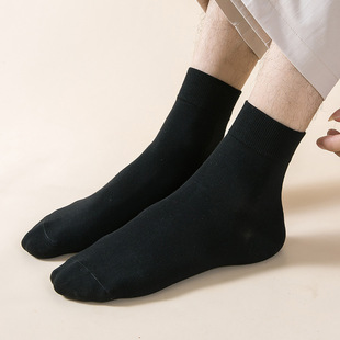 Solid Color Men's Mid-tube Socks Autumn and Winter New All-match Morandi Color Men's Socks Short Tube Breathable Casual Sports Socks Batch