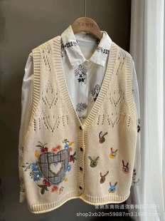 Embroidered Outer Wear Sweater Vest Cardigan Women's V-Neck Small Autumn Top Short Knitted Sleeveless Vest