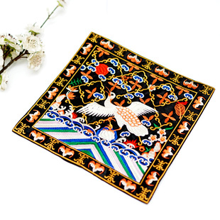 Tonzi embroidery film, a full set of foreign affairs gifts for civil and facial features, home fabric storage mat, ancient costume costume