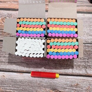 [Buy 2 sets and send 2 boxes] 192 dustless chalk white children's drawing color blackboard teaching hexagonal wholesale