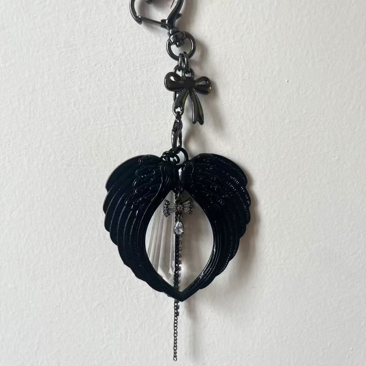 Japanese Gothic Style Angel Wings Black Wings Crystal Icicle Bow Personalized Bag Hanging Keychain Pendant